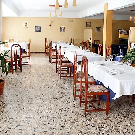Restaurante Marinovo Отель Урдильде