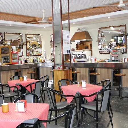 Restaurante Marinovo Отель Урдильде